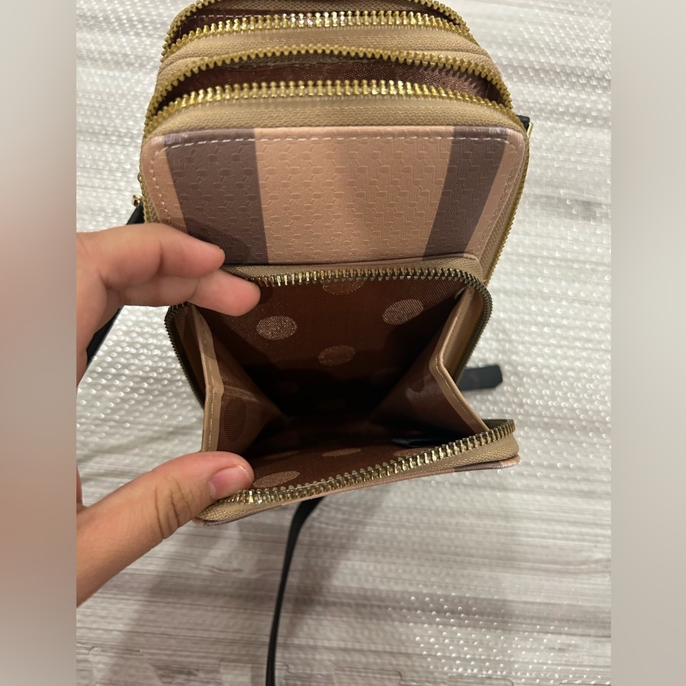 Bee Square Brown Striped Crossbody bag Multiple zip pockets - Picture 11 of 11